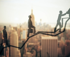 A Recuperação Judicial como Ferramenta de Sustentabilidade para Pequenas e Médias Empresas no Brasil