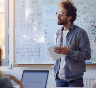 Educação Corporativa: A Importância do Treinamento e Desenvolvimento nas Organizações