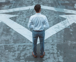 A Arte da Tomada de Decisões: Como CEOs Podem Maximizar o Valor em Reuniões