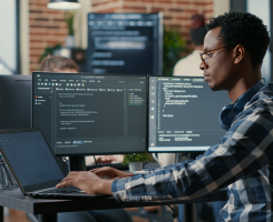 Desenvolvendo um sistema SAAS: tudo o que você precisa saber
